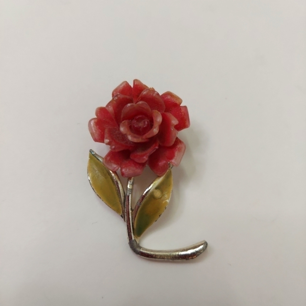 Vintage JJ Carved Celluloid Faux Coral Red Rose Brooch w Stem Silver Tone Flower